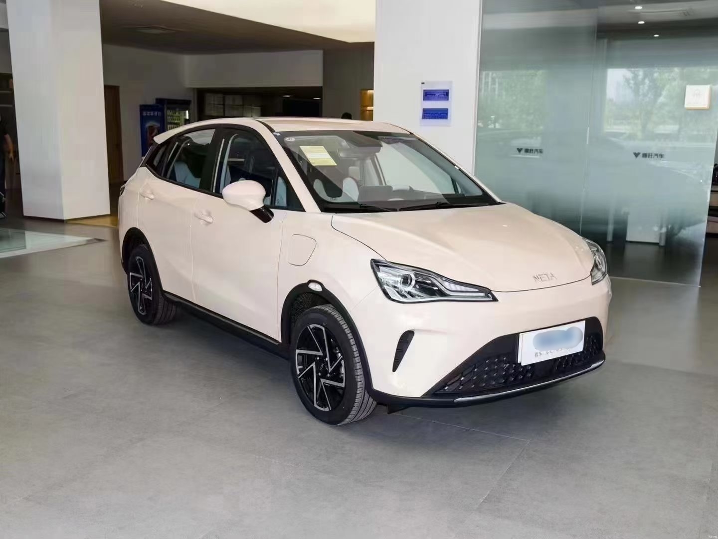 哪吒汽车哪吒aya 2023款 401 lite