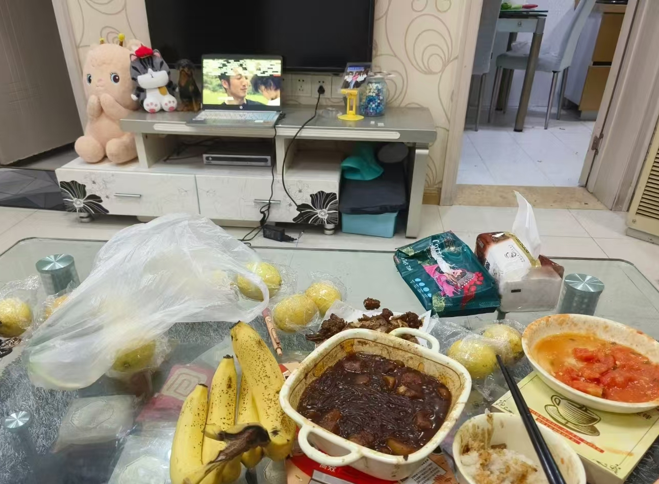 因为我不会做家务,总是把家弄的一团糟.你们喜欢这样的对象吗?