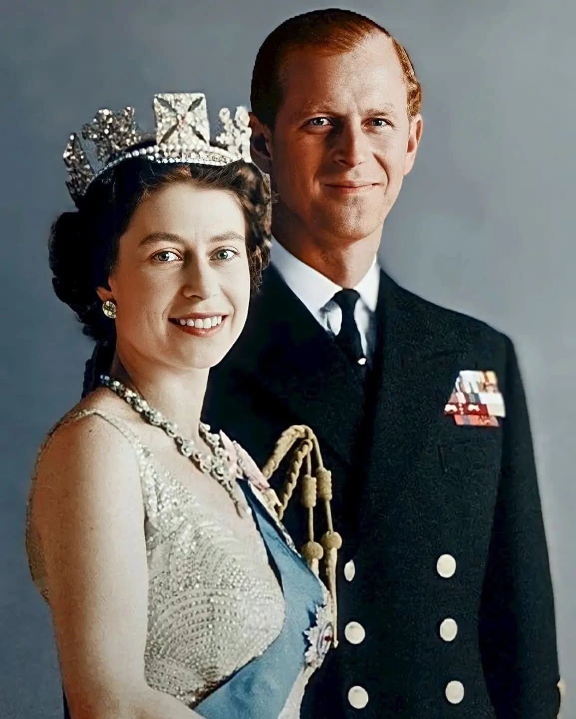 英国女王与菲利普亲王