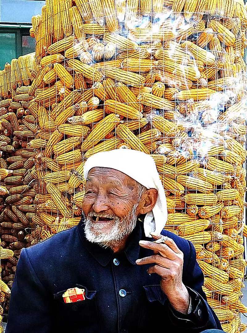 丰收归五谷,笑语入千门