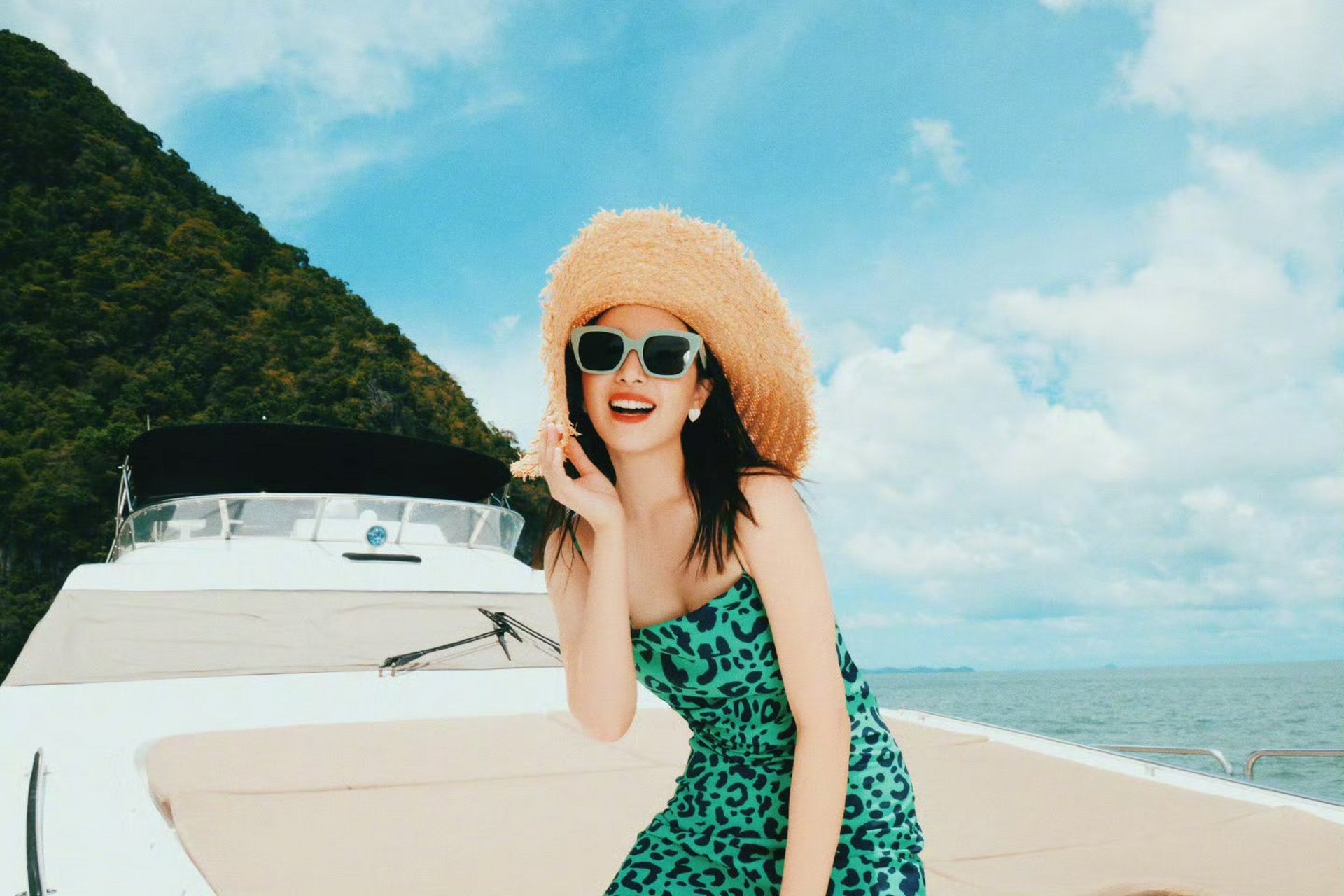 阚清子:你对我说你喜欢大海,而我喜欢过你,如今我仍然喜欢大海,但我