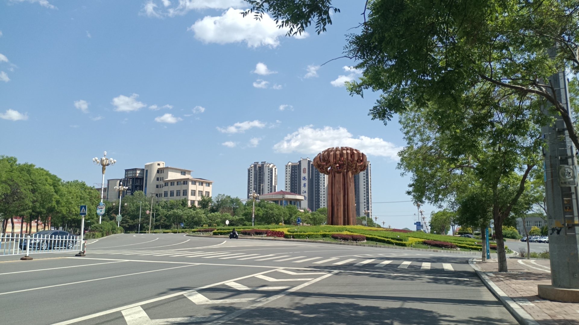 远眺辽宁锦州笔架山.