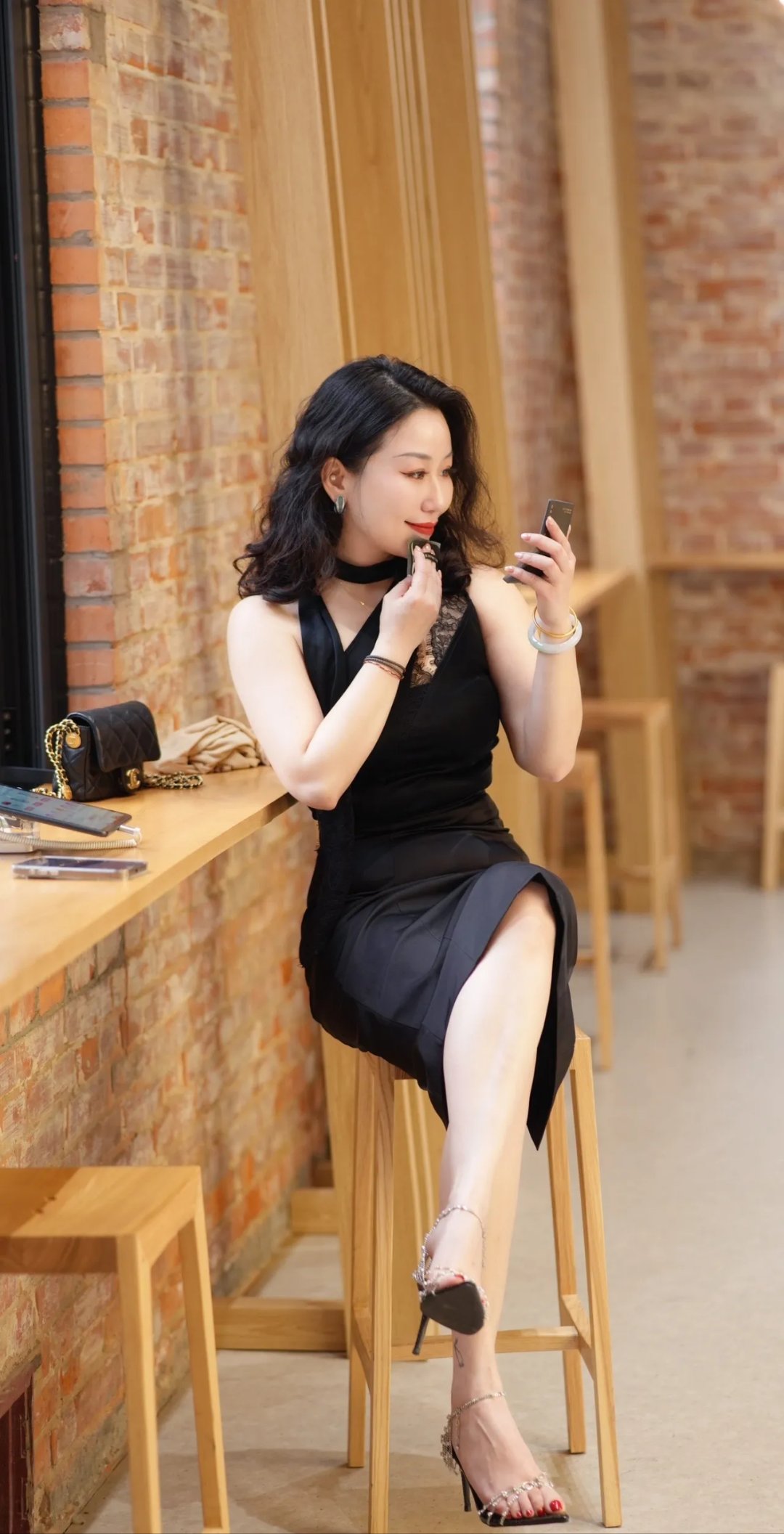 优雅的女人,精致的妆容