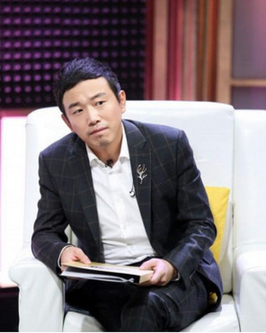 《飞跃部落格》实力演员潘斌龙化身配音界中的一匹黑马  近日,由湖南