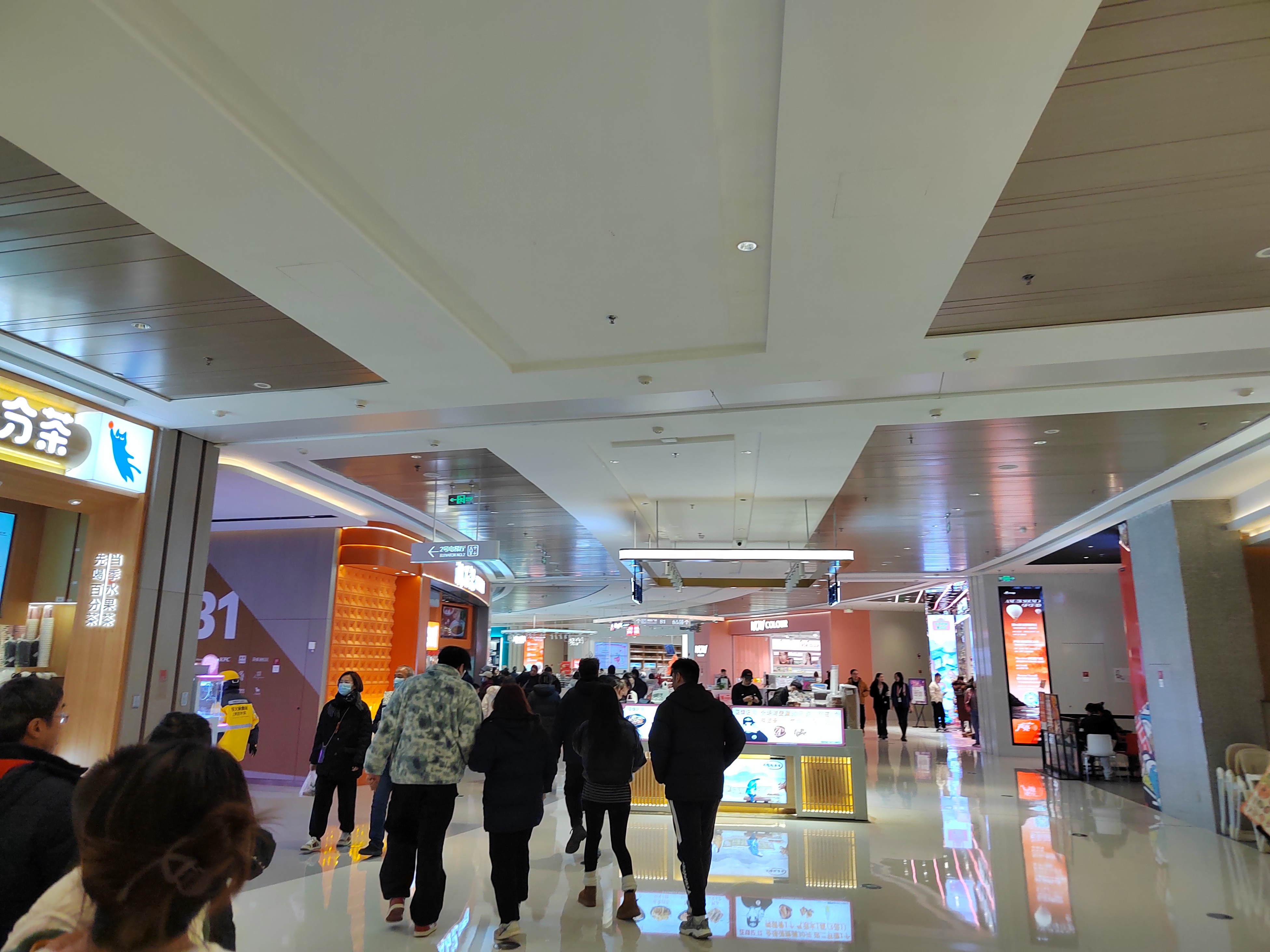 2,之前说过能把负一楼做好的商场都不会差,这里直接把在其他商场