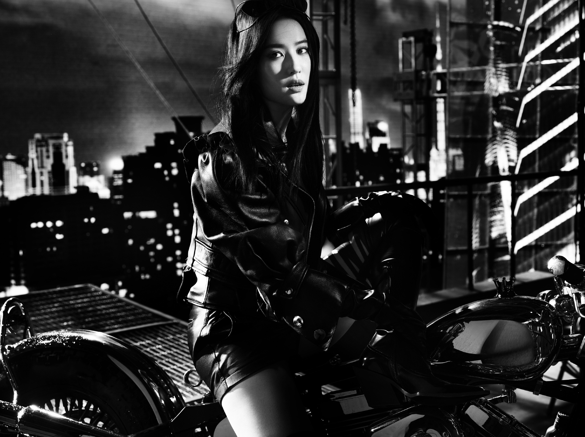 刘亦菲皮衣机车大片 为柳宗源影展拍摄的宣传片#刘亦菲