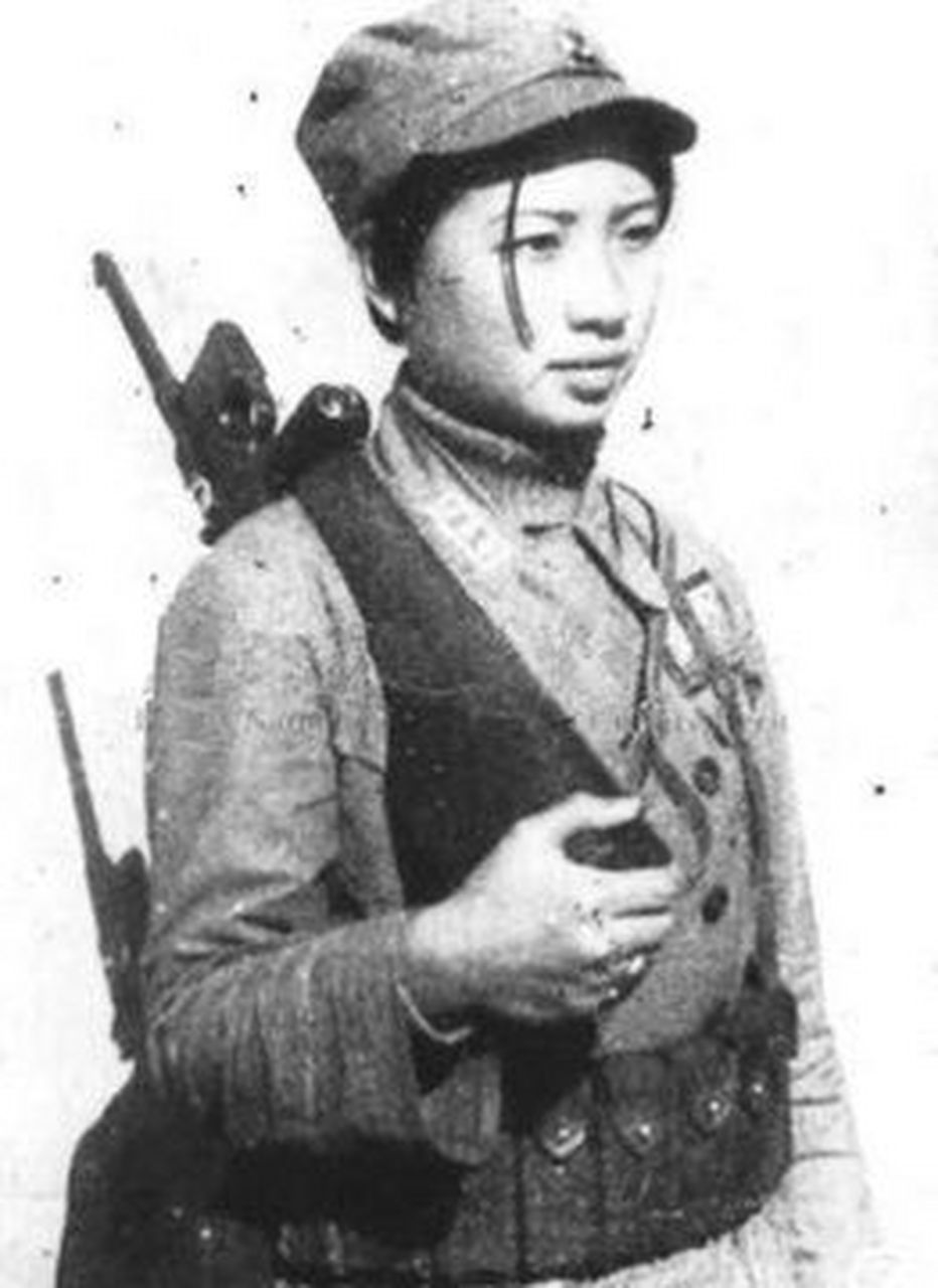 抗日战争中的国军女战士,女性从来没有离开过战场,不愧为巾帼英雄05