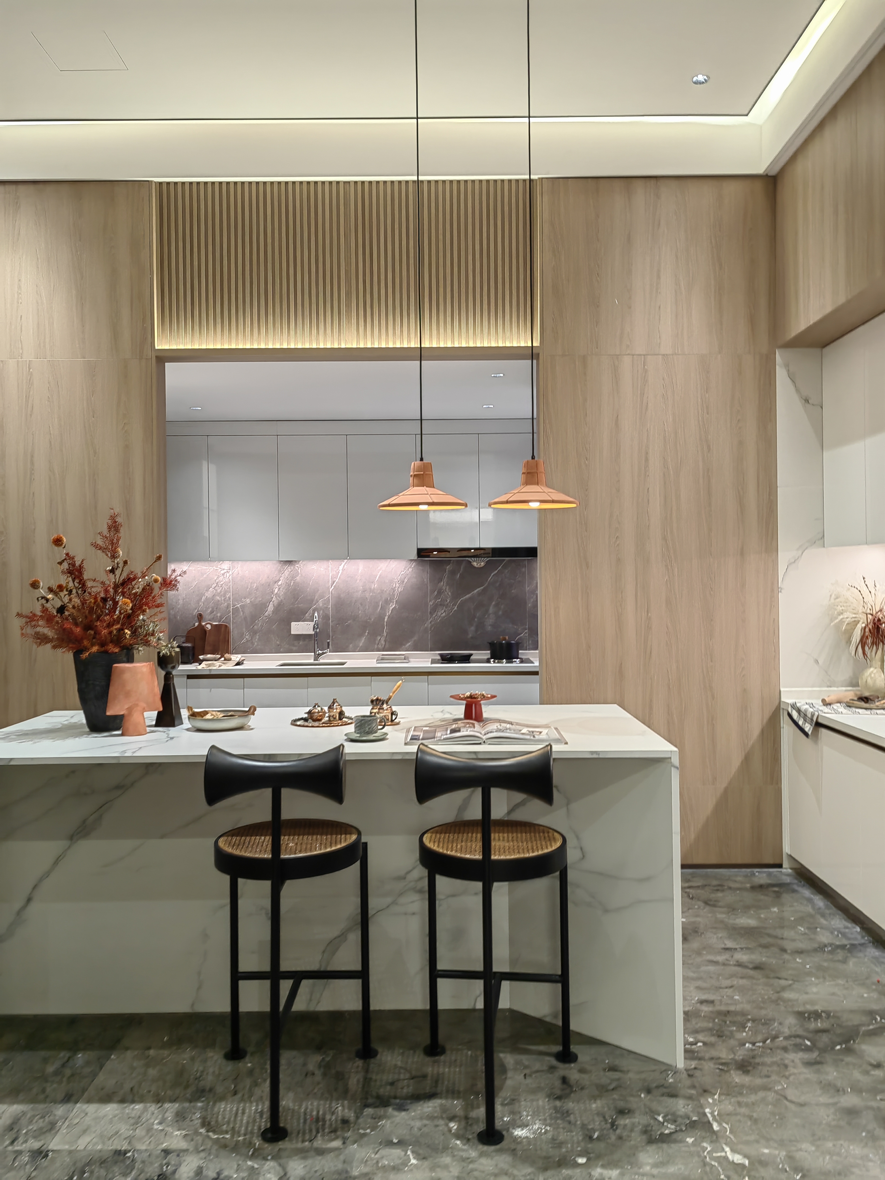 专业安装挂画,安装家具,安装灯具,软装布场摆场.#画画交流组