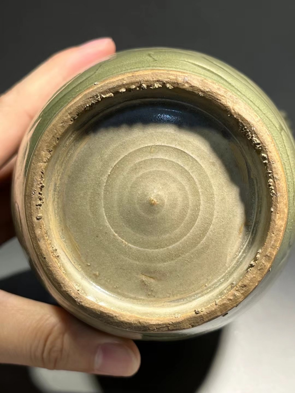 北宋 耀州窑青瓷刻花执壶