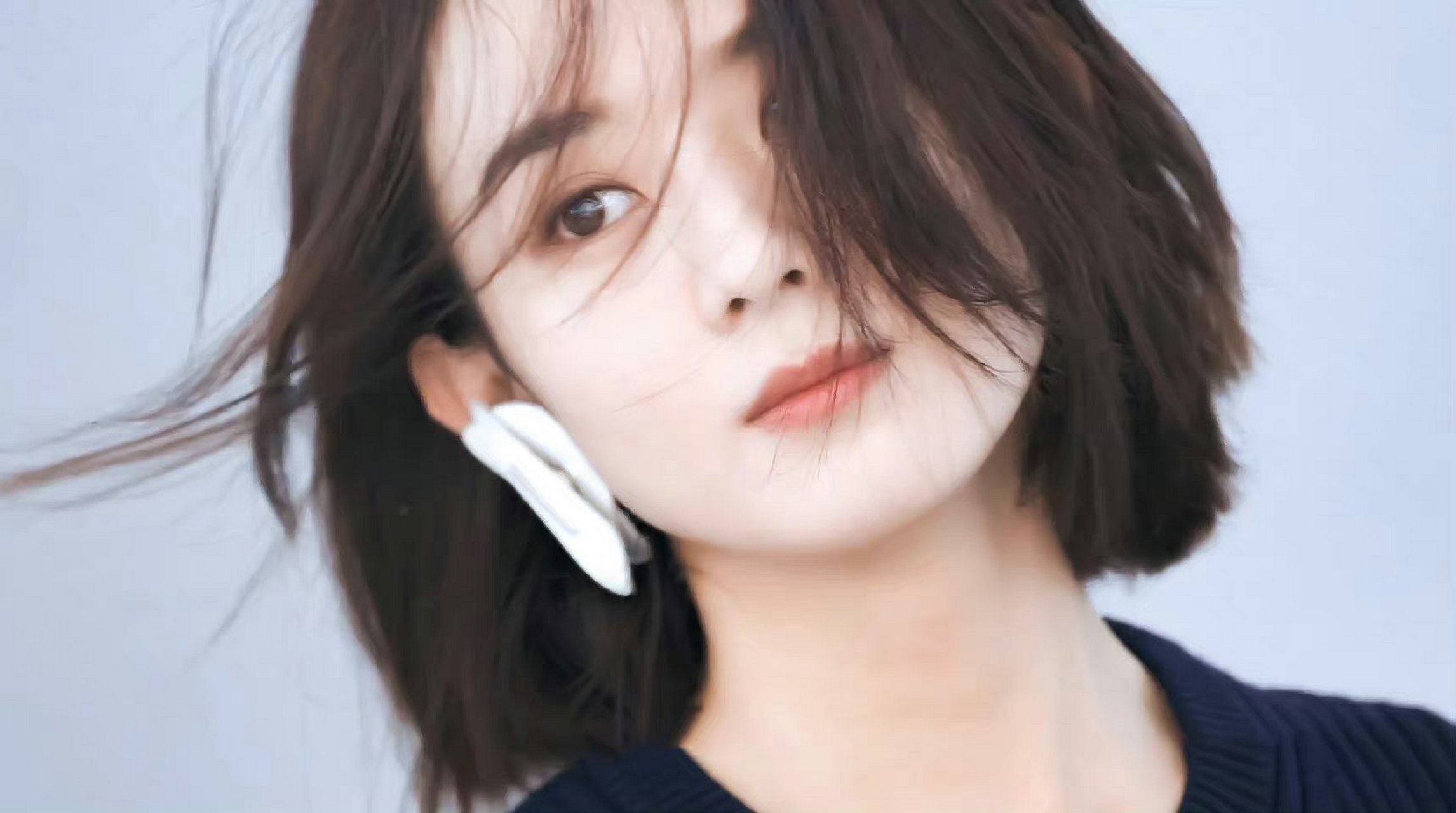 赵丽颖短发造型