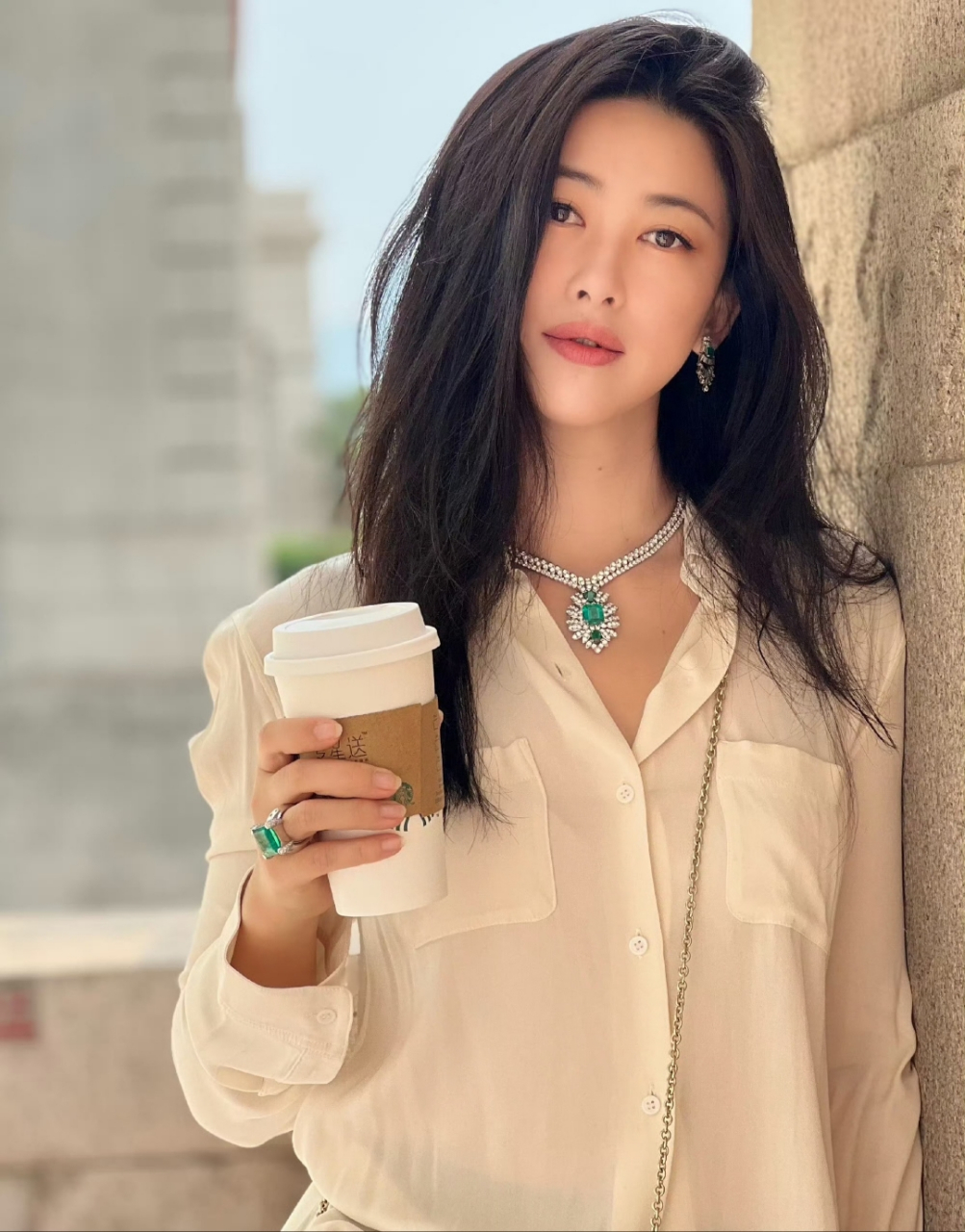 沉迷于朱珠的美色无法自拔