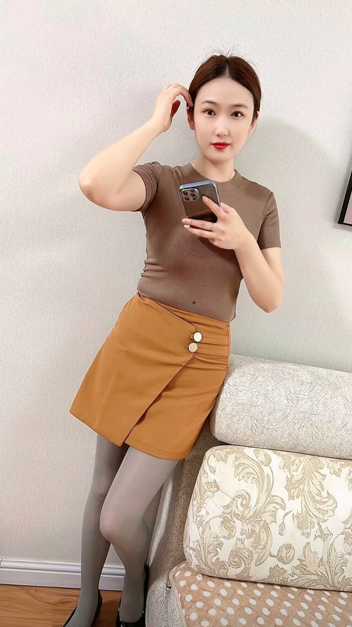 成熟稳重的女人就应该是这样
