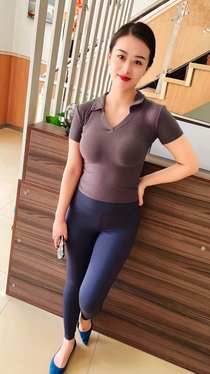 丰满,珠圆玉润的女人,阳光漂亮又可人