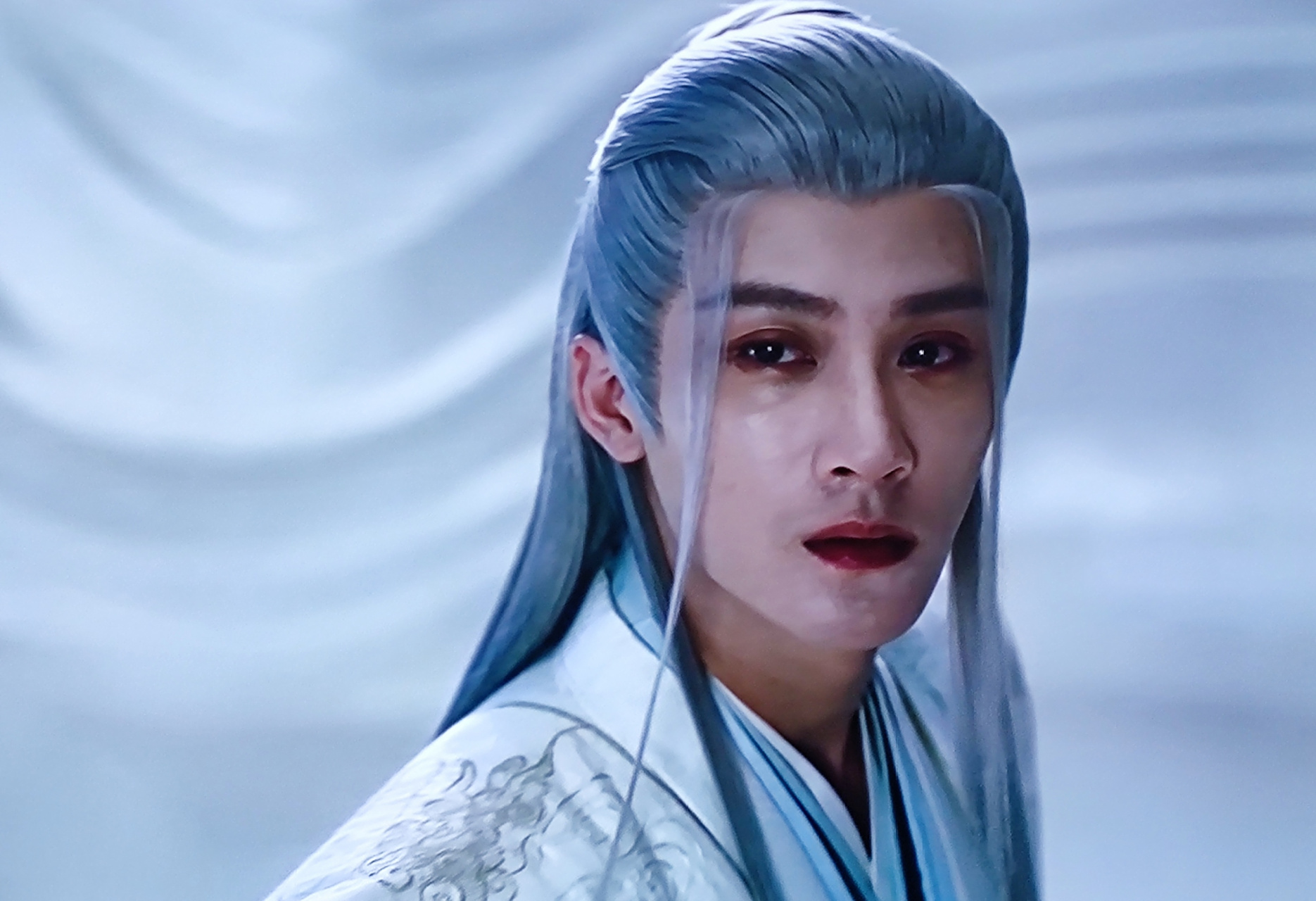 哪怕为此丢掉了性命,哪怕为此失去了功力,他也在所不惜.