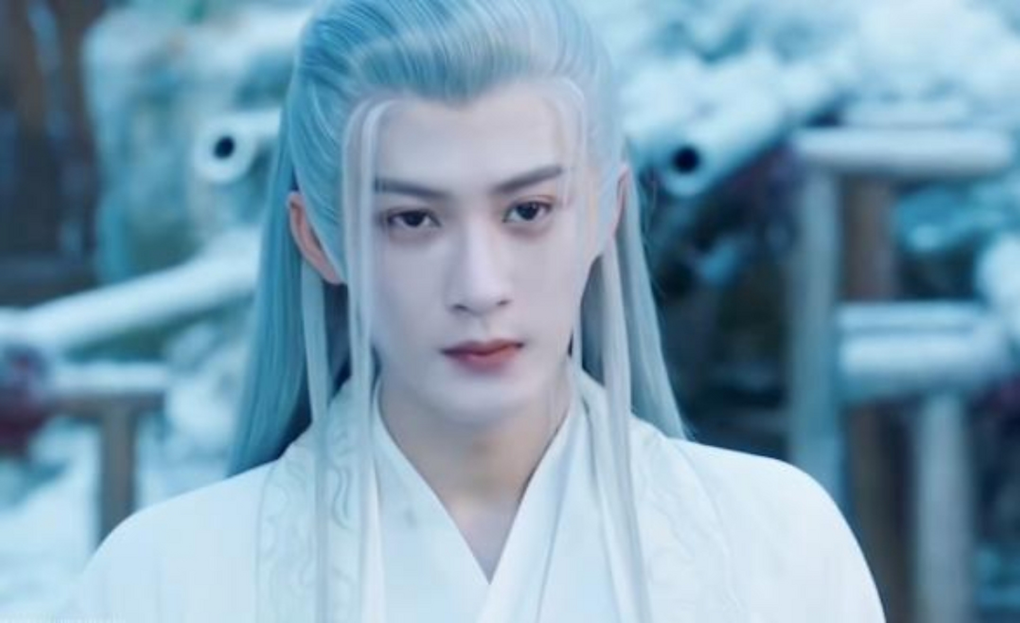 我死了,我要抹去,我存在的所有痕迹.