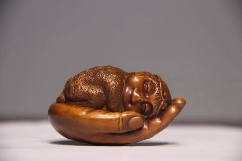 【特价199】 木雕手把件小叶黄杨木雕刻生肖动物猴子掌中猴车内摆件