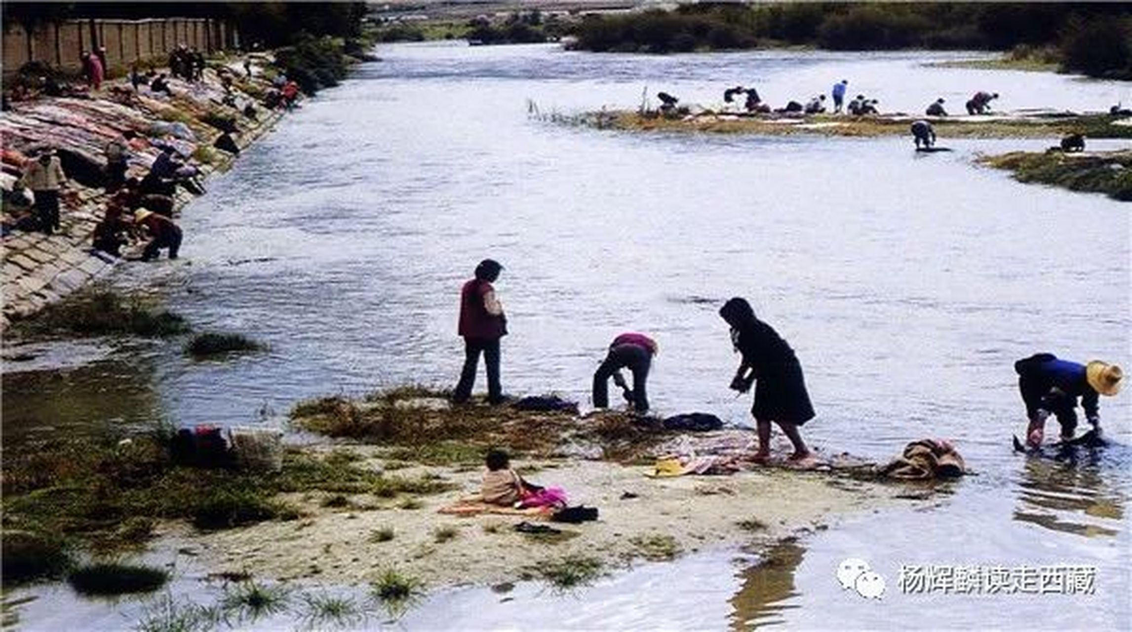 02⊙杨辉麟  西藏沐浴节  沐浴节,藏语称"嘎玛日吉"(洗澡),又称"恰