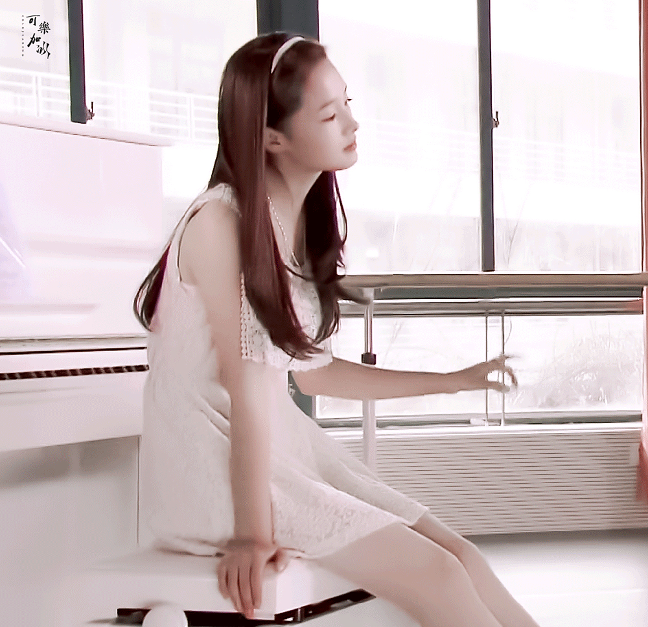 李沁的发箍披发真的好好看啊,梦回致青春的校花孟雪了#李沁