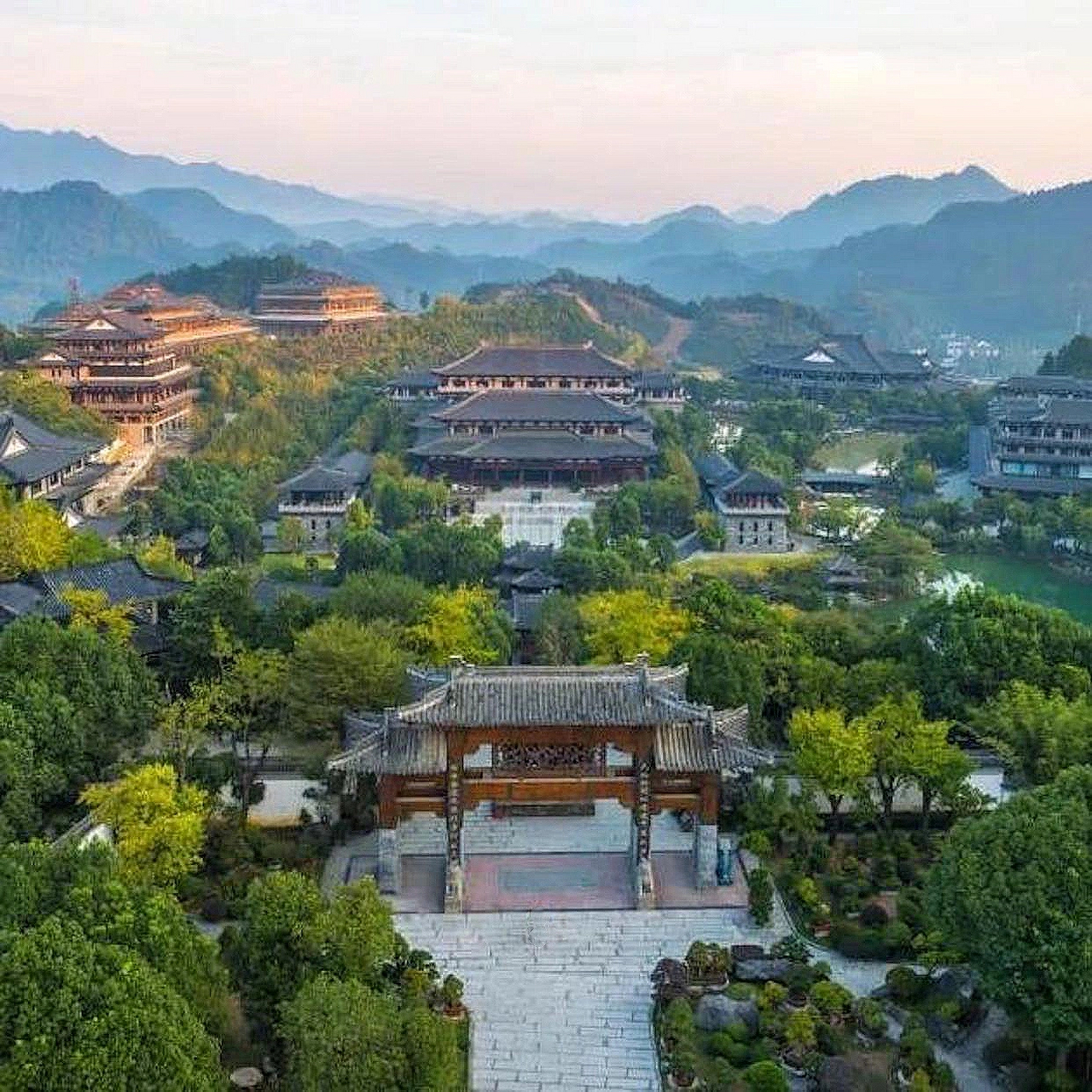 人生旅行清单# 178 根宫佛国文化旅游区:位于衢州市开化县根博路1 ..
