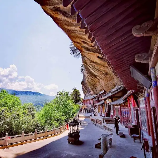 人生旅行清单# 109 麦积山风景名胜区:位于甘肃省天水市麦积区麦积镇