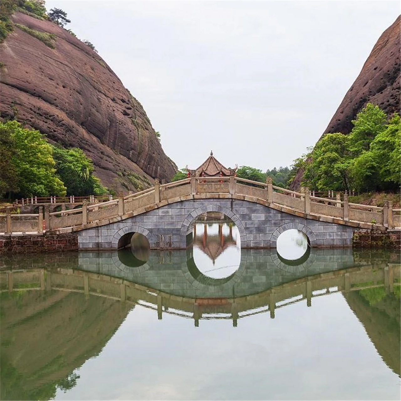 龟峰山风景区图片图片