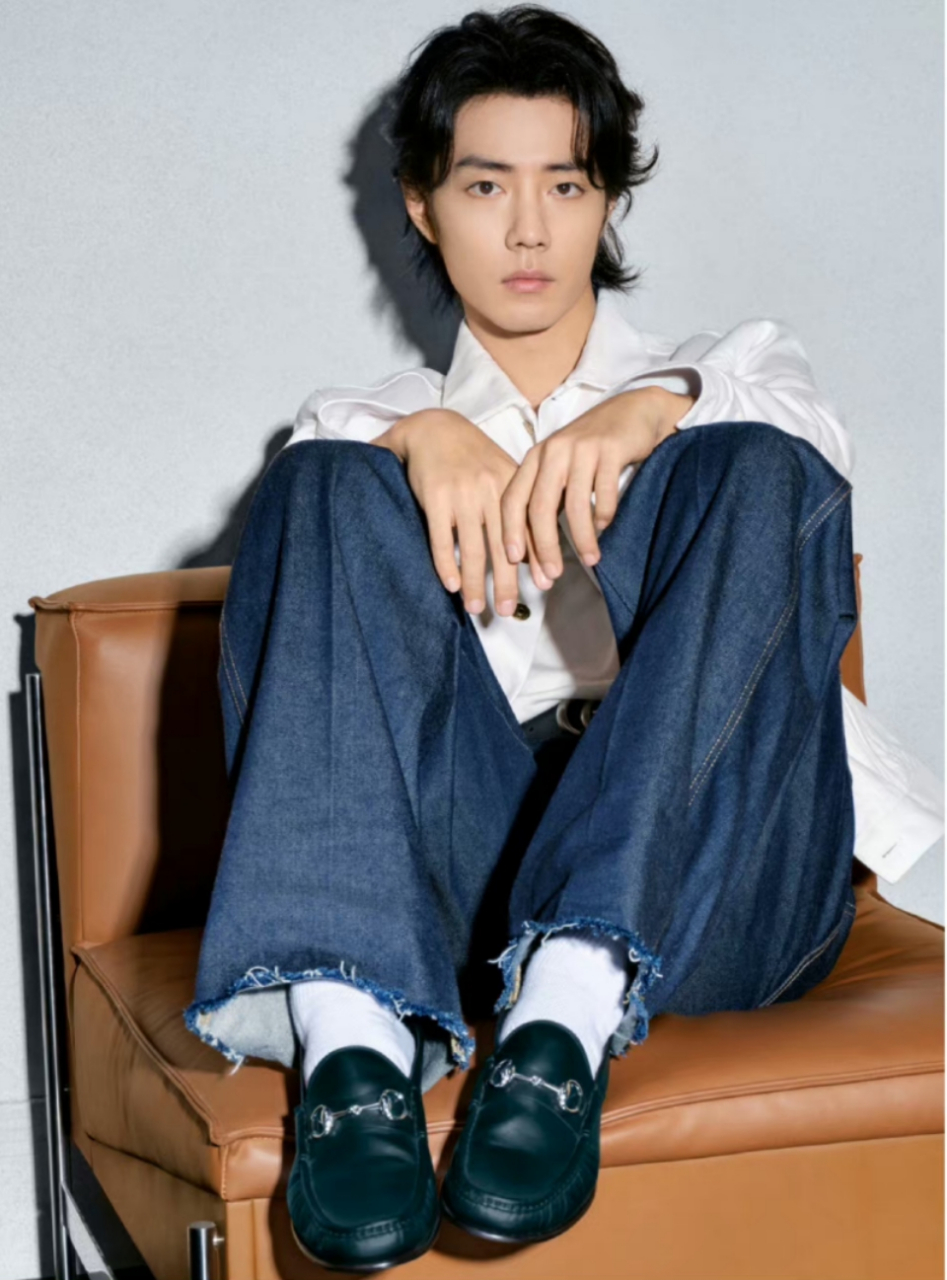 慵懒恣意贵气逼人,痞帅痞帅的[比心]#肖战