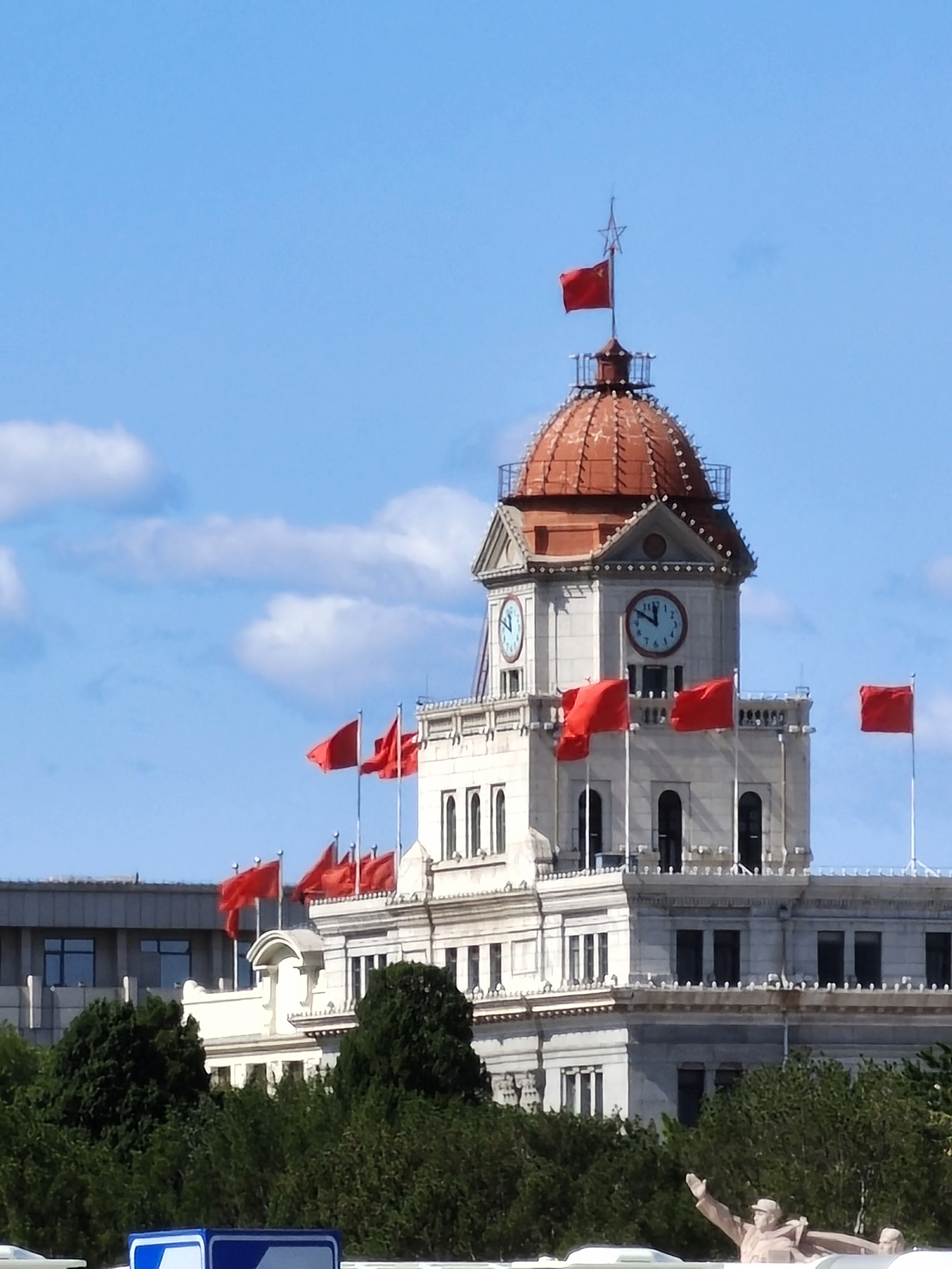 感谢这个伟大的国家,让我有机会见证和参与它的