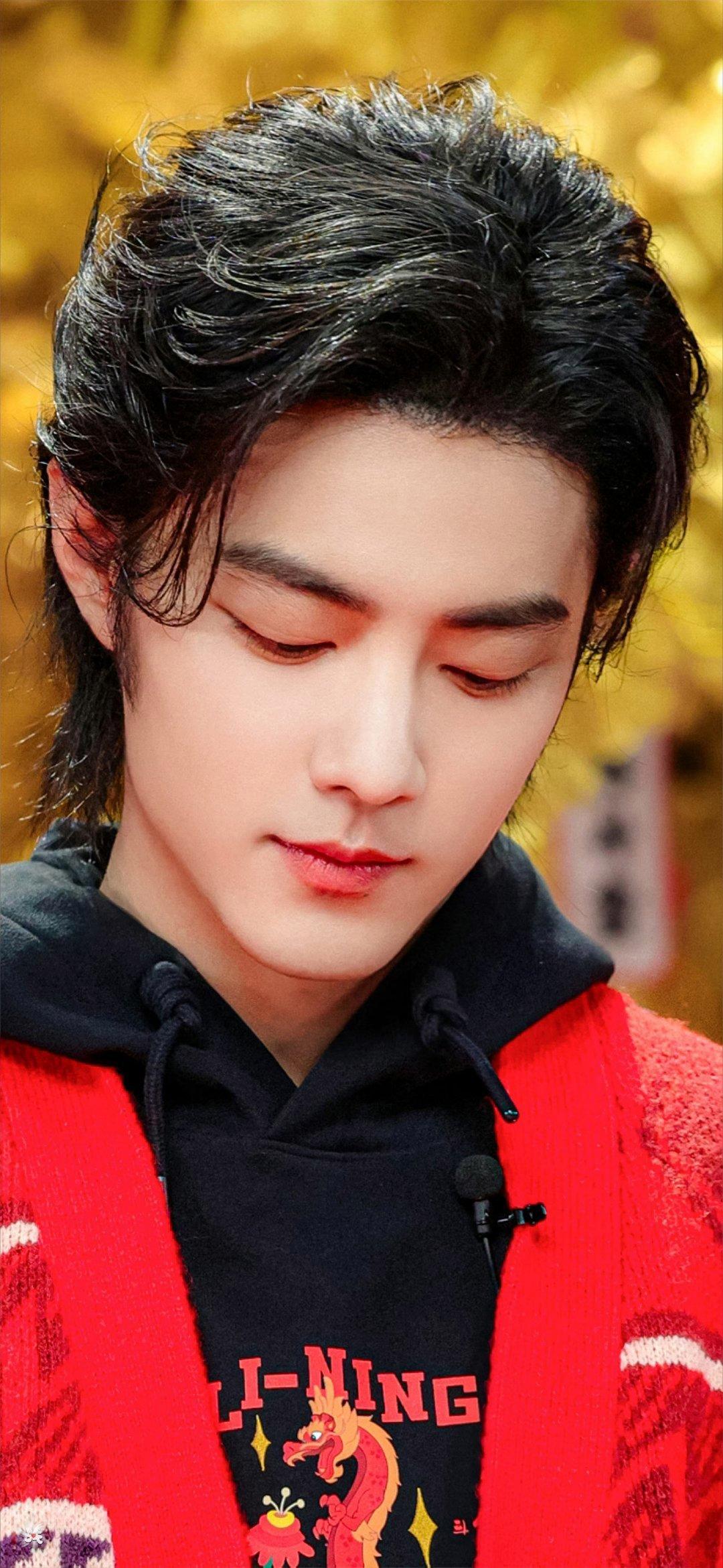 肖战# 红衣战战俊朗儒雅茂林修竹