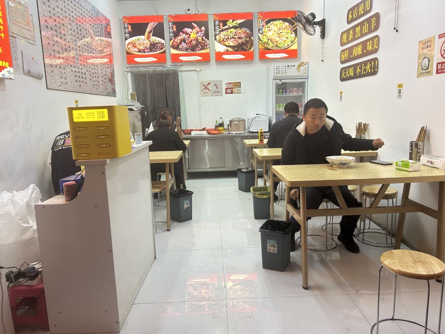 农贸市场30平米线店转让