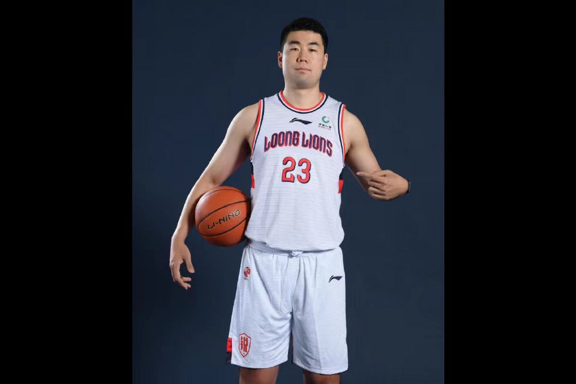 通过几场比赛的表现,球迷们大致了解到了王泉泽的情况.