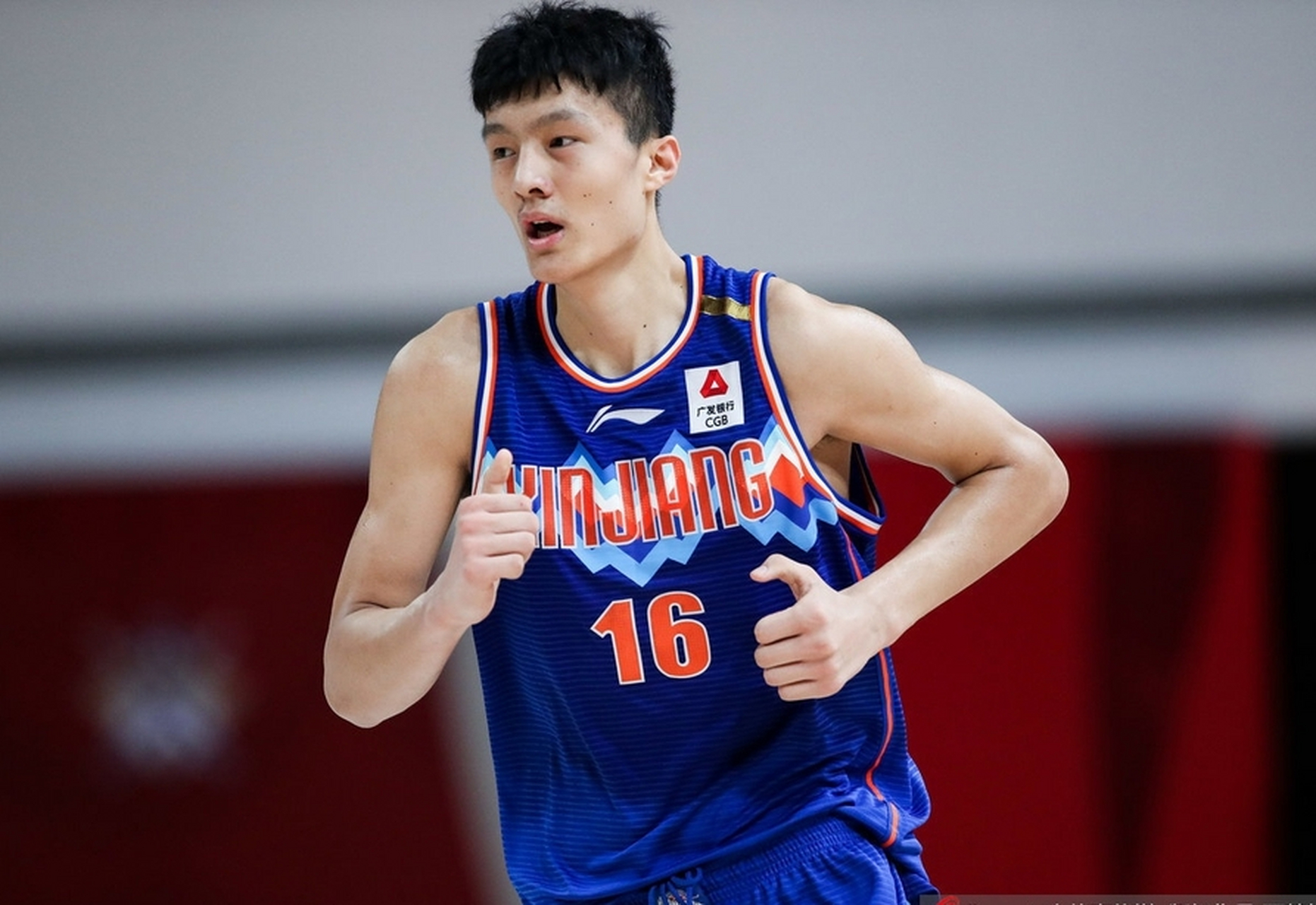 来自新疆队的另一名内线球员朱传宇,在这个休赛期已经被球队彻底抛弃.