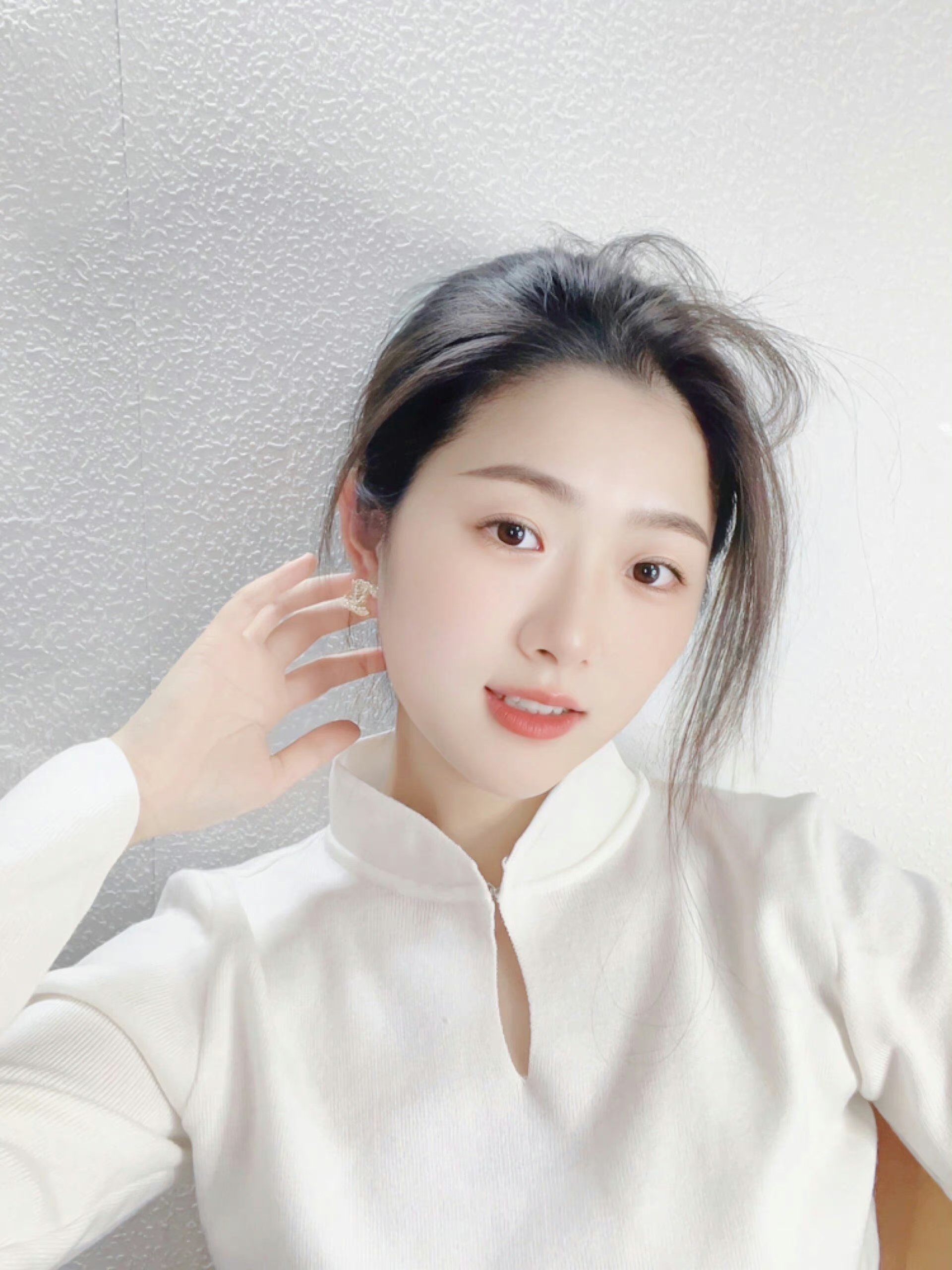 95后幼教小姐姐,清纯高贵,优雅大方.周末兼职各种工作.