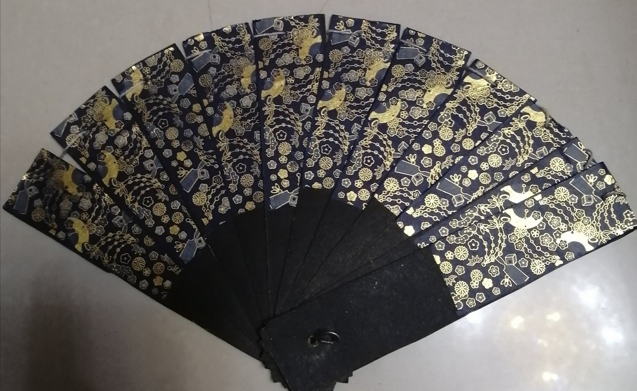 交一下作业@怼怼爱手工 [滑稽][滑稽][滑稽]
