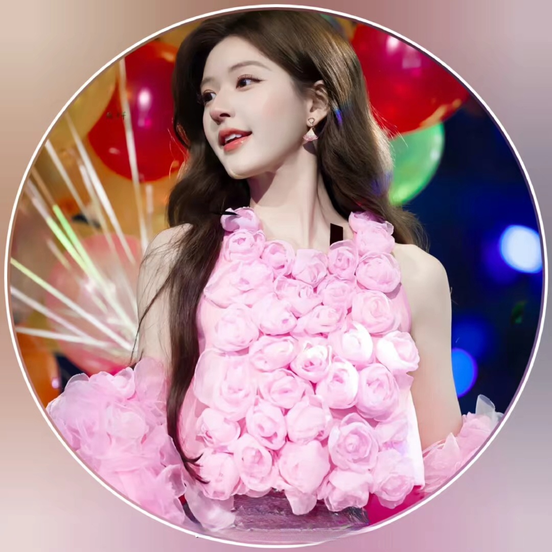 赵露思圆框头像