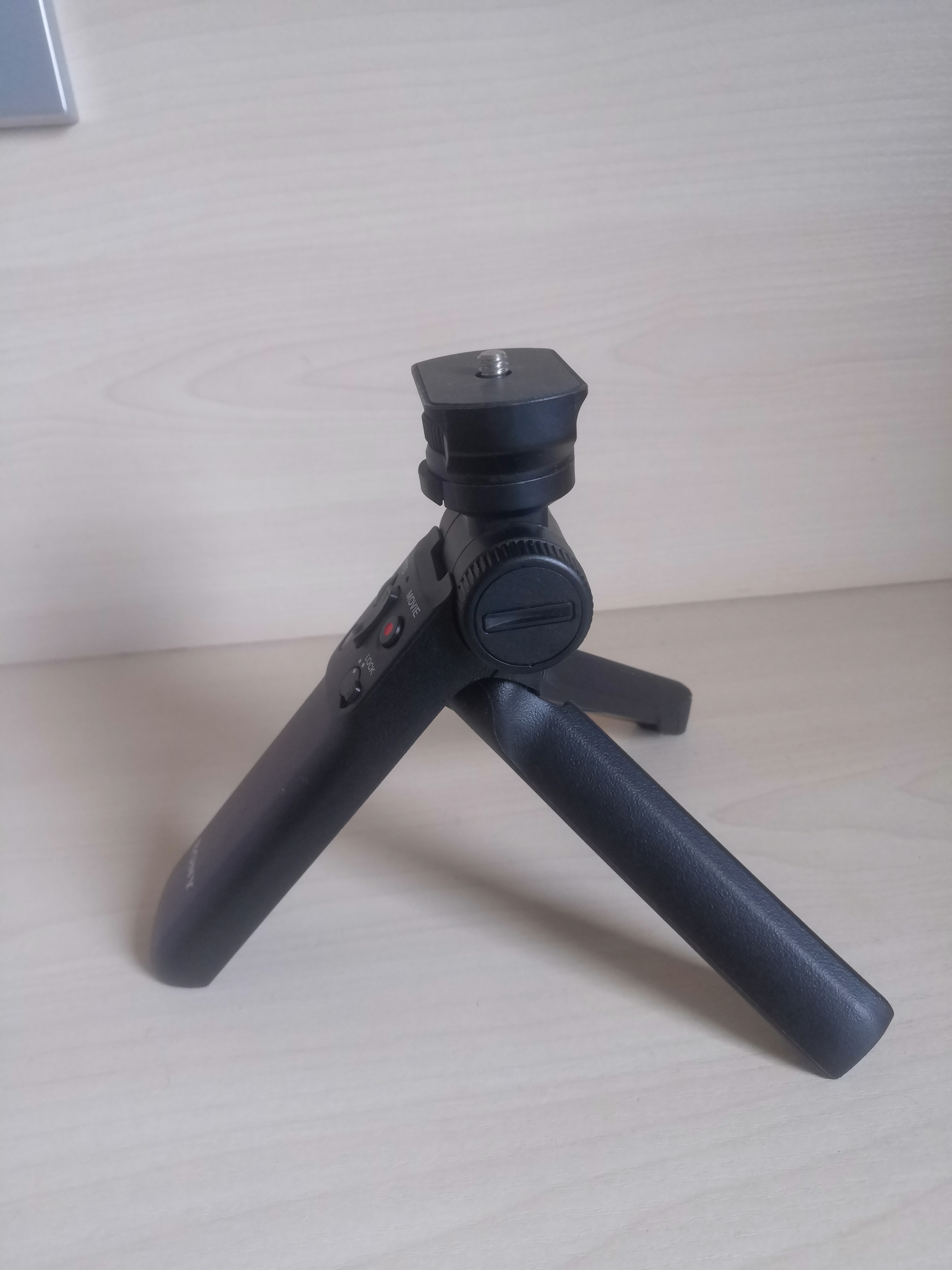 前世不欠,今生不见,今生相见,定有亏欠