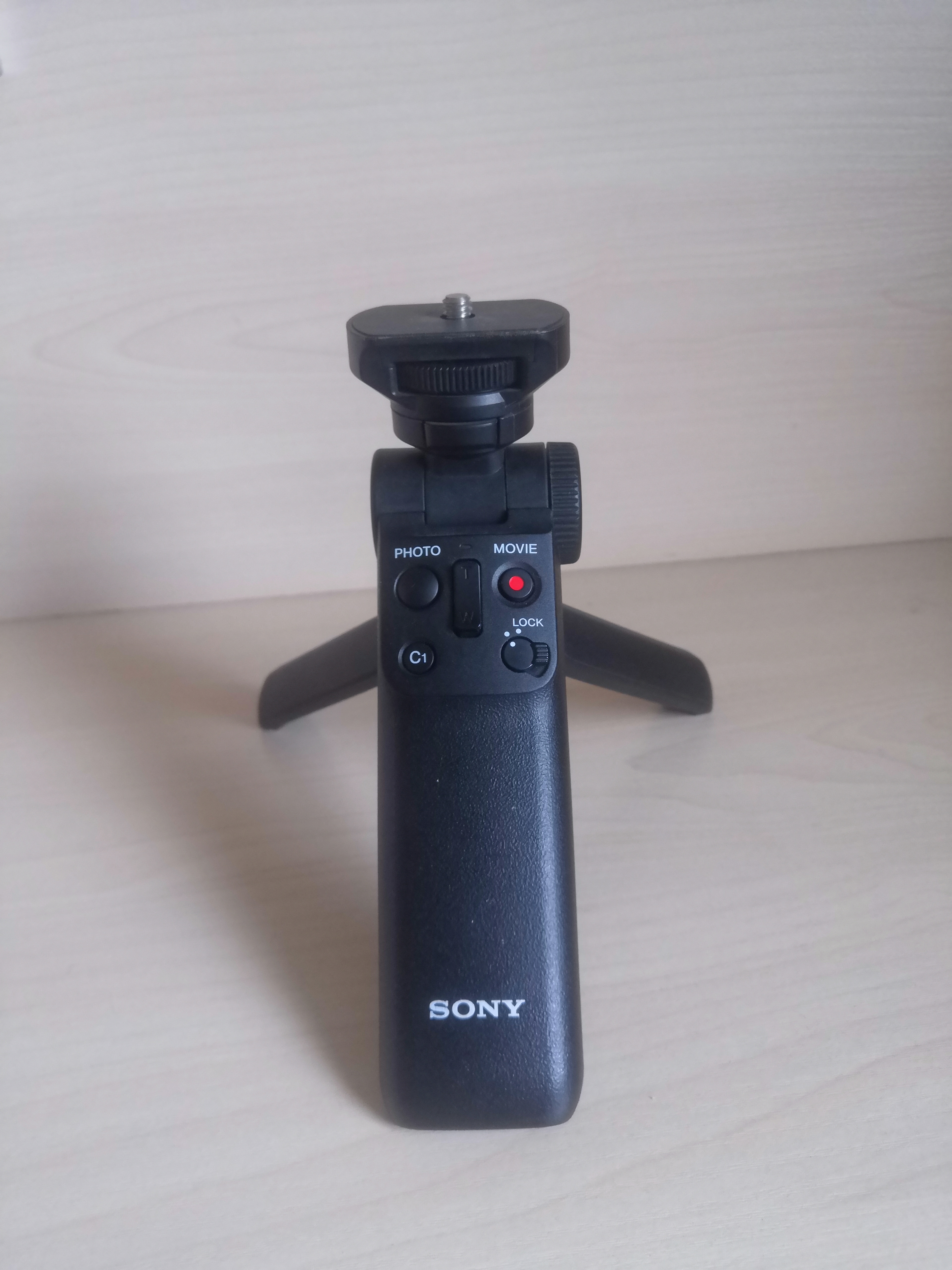 前世不欠,今生不见,今生相见,定有亏欠