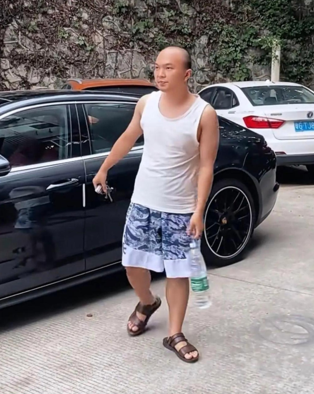 有钱人都这么低调吗?