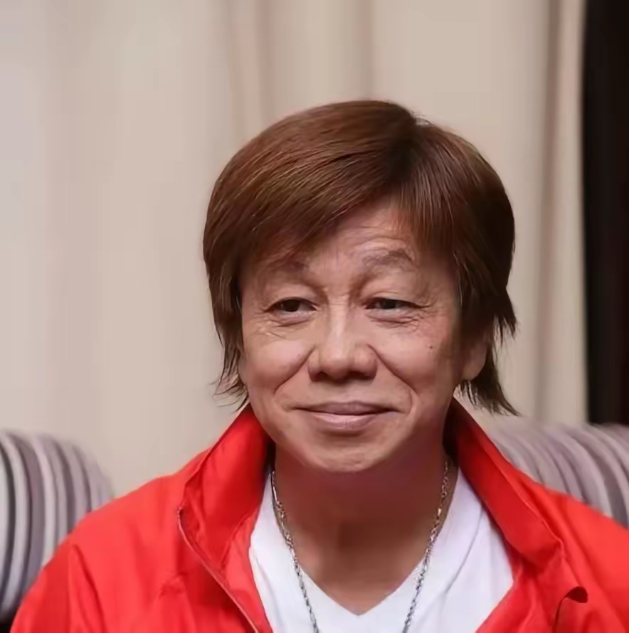 " 想当年,香港动作片那是火得一塌糊涂,梁小龙凭着一部《陈真》,硬是