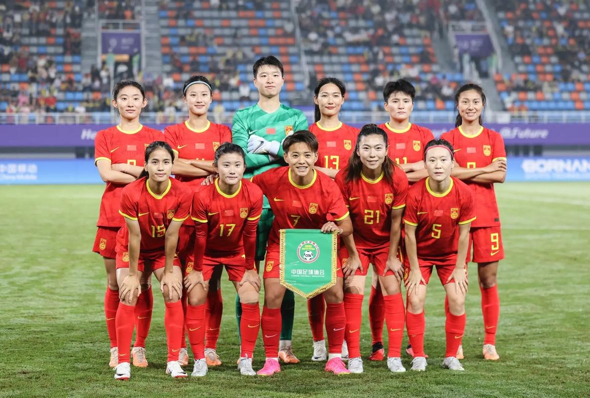 瑞典女足邀请赛：中国队逆袭，夺魁当日