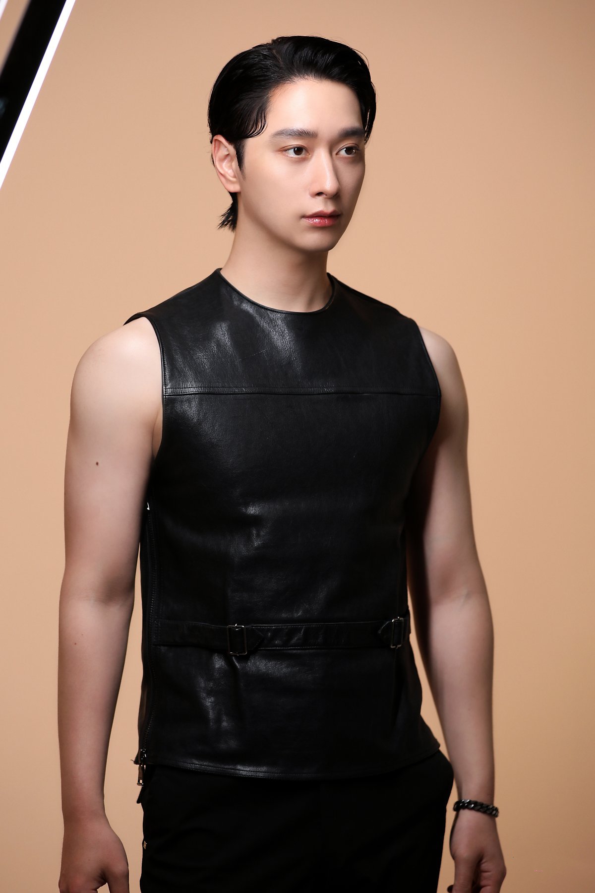 韩国2pm成员黄灿盛,当爸后迎来事业第二春.#黄灿盛