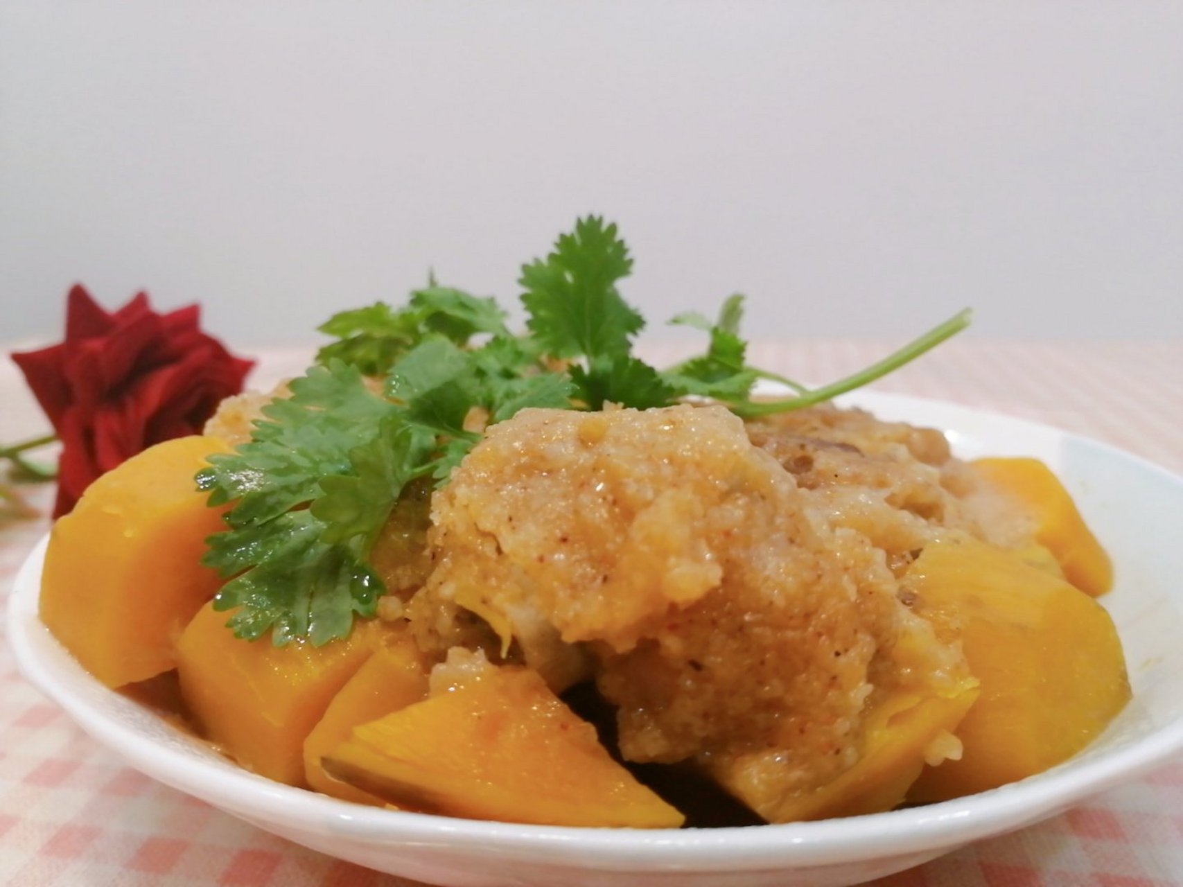 珍惜盘中餐# 红薯粉蒸肉,做了满满的两盘,光盘[嘻嘻].#别样话中秋