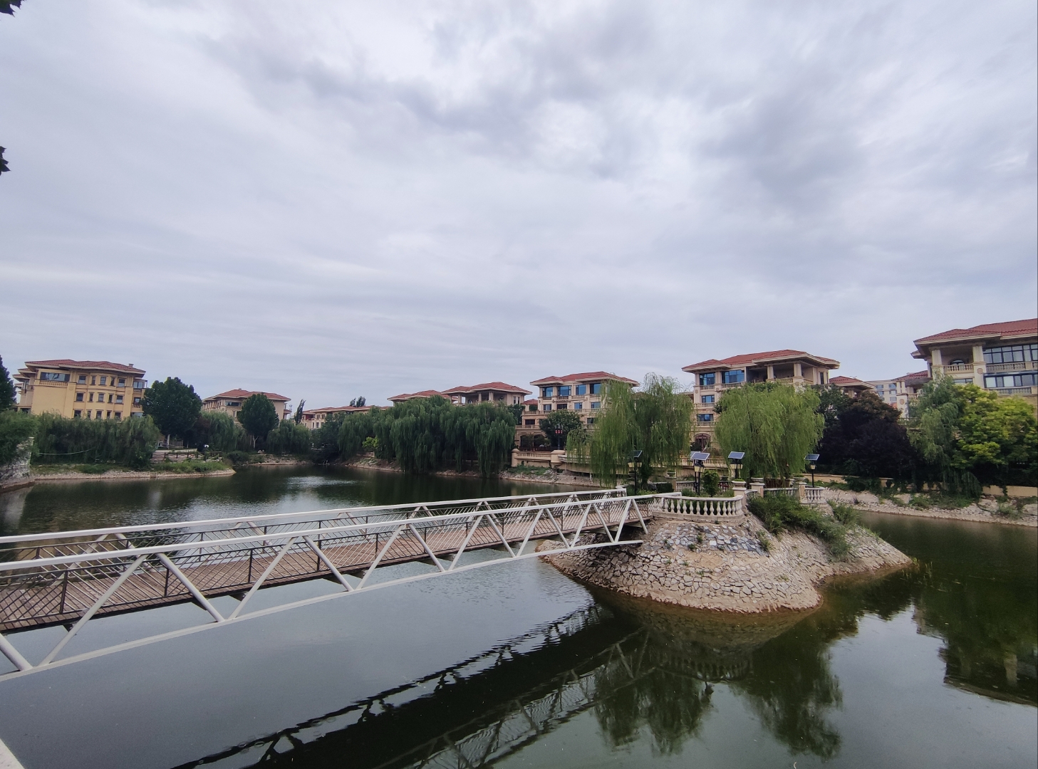 这户型配上这环境·还有的挑吗? 沧州御湖公馆洋房·220平130万