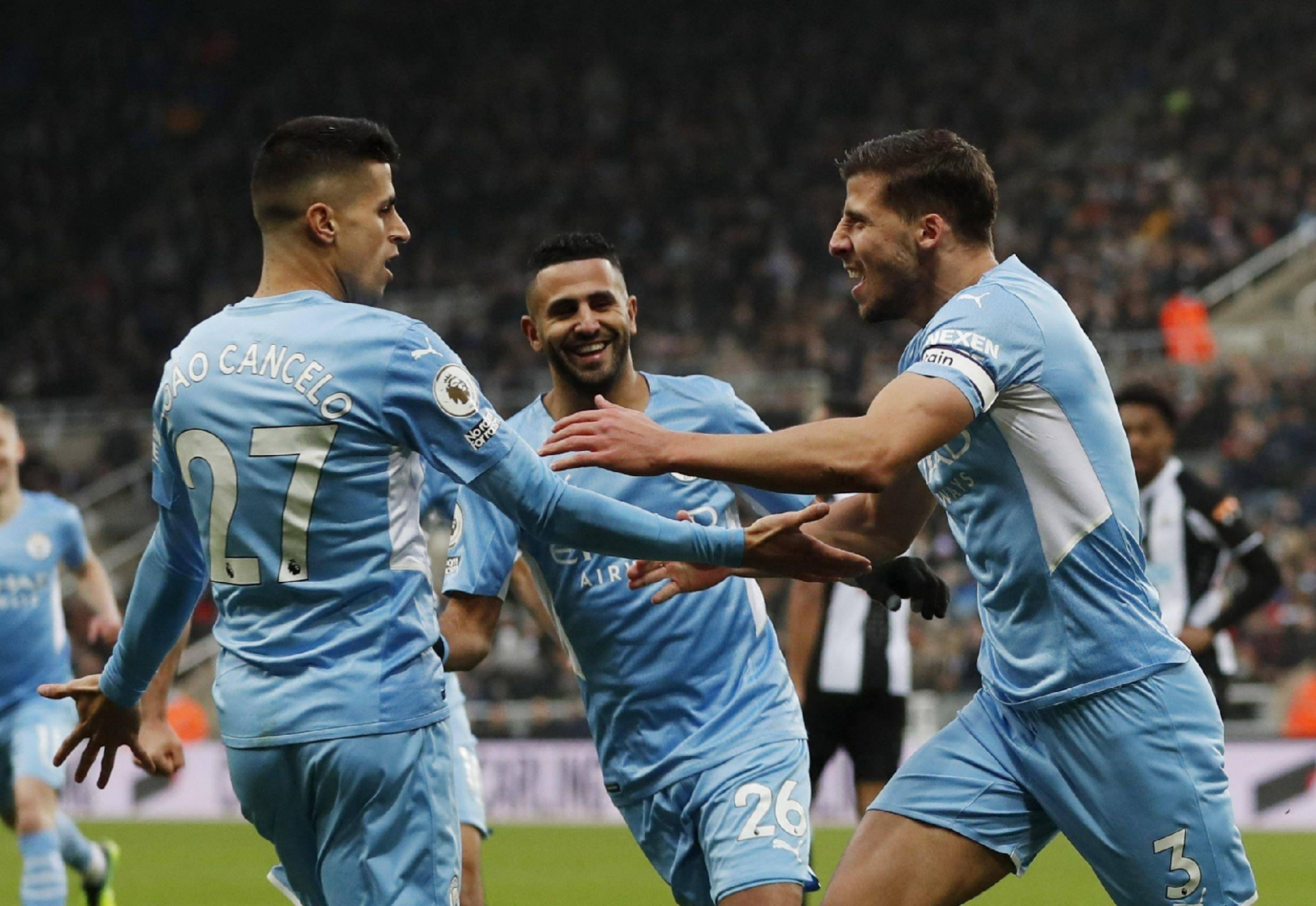 最强对决！欧冠四队齐聚半决赛，阿森纳和曼城，冲击四个冠军的简单介绍