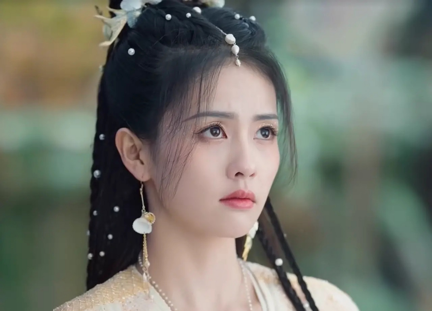 电视剧推荐# 万万没有想到,网络古装剧《长月烬明》竟然打败了一侄噜