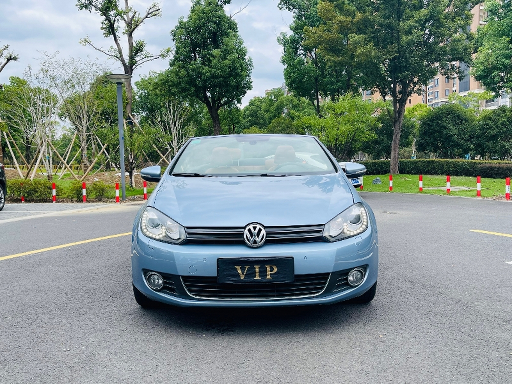 两门四座敞篷高尔夫.喜欢吗.
