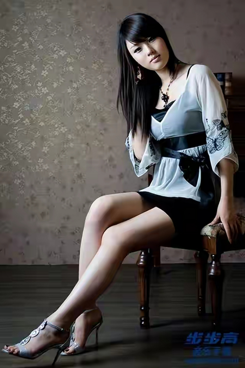 果然是她,来自韩国的美女:黄美姬