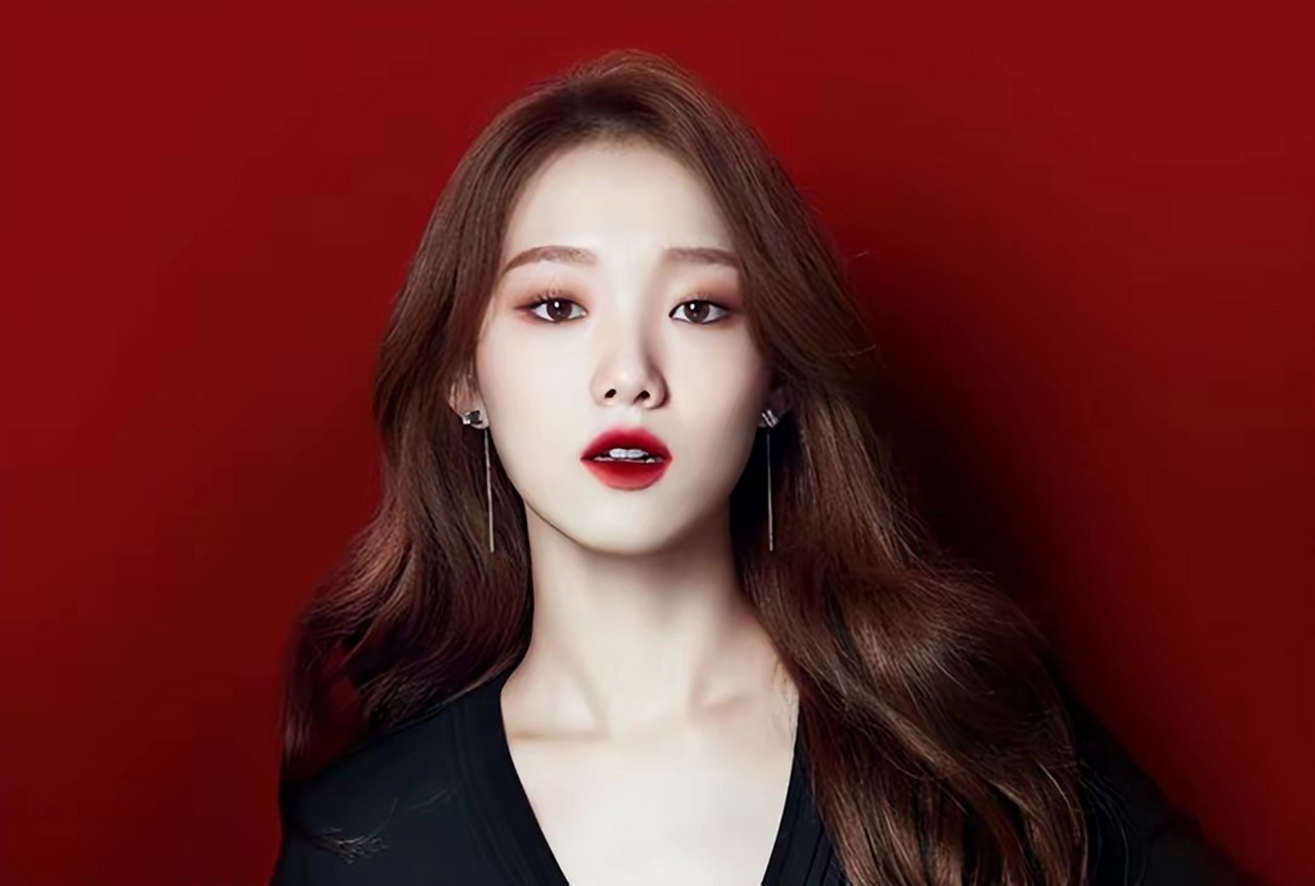 李圣经,一位韩国温柔的女明星,"逆天"长腿美得很真实