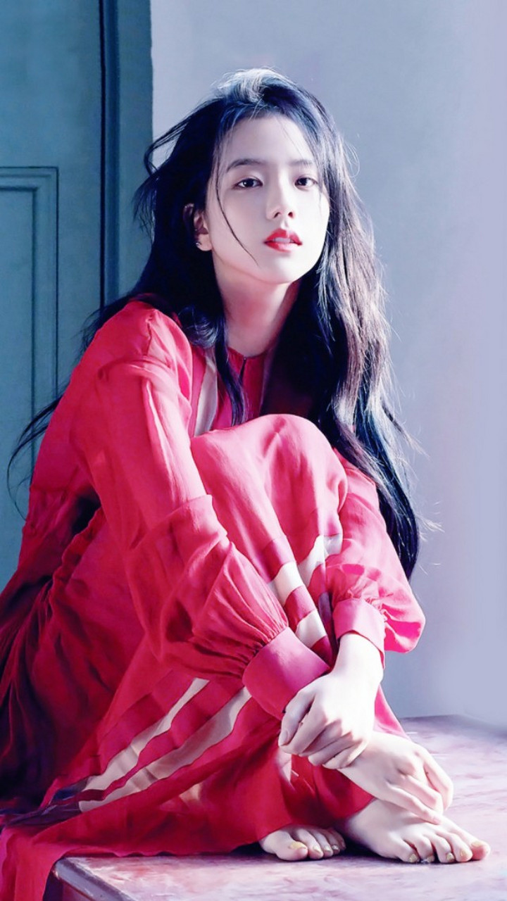 金智秀,清新明丽的四代神颜美女,性感撩人的身姿,美爆啦