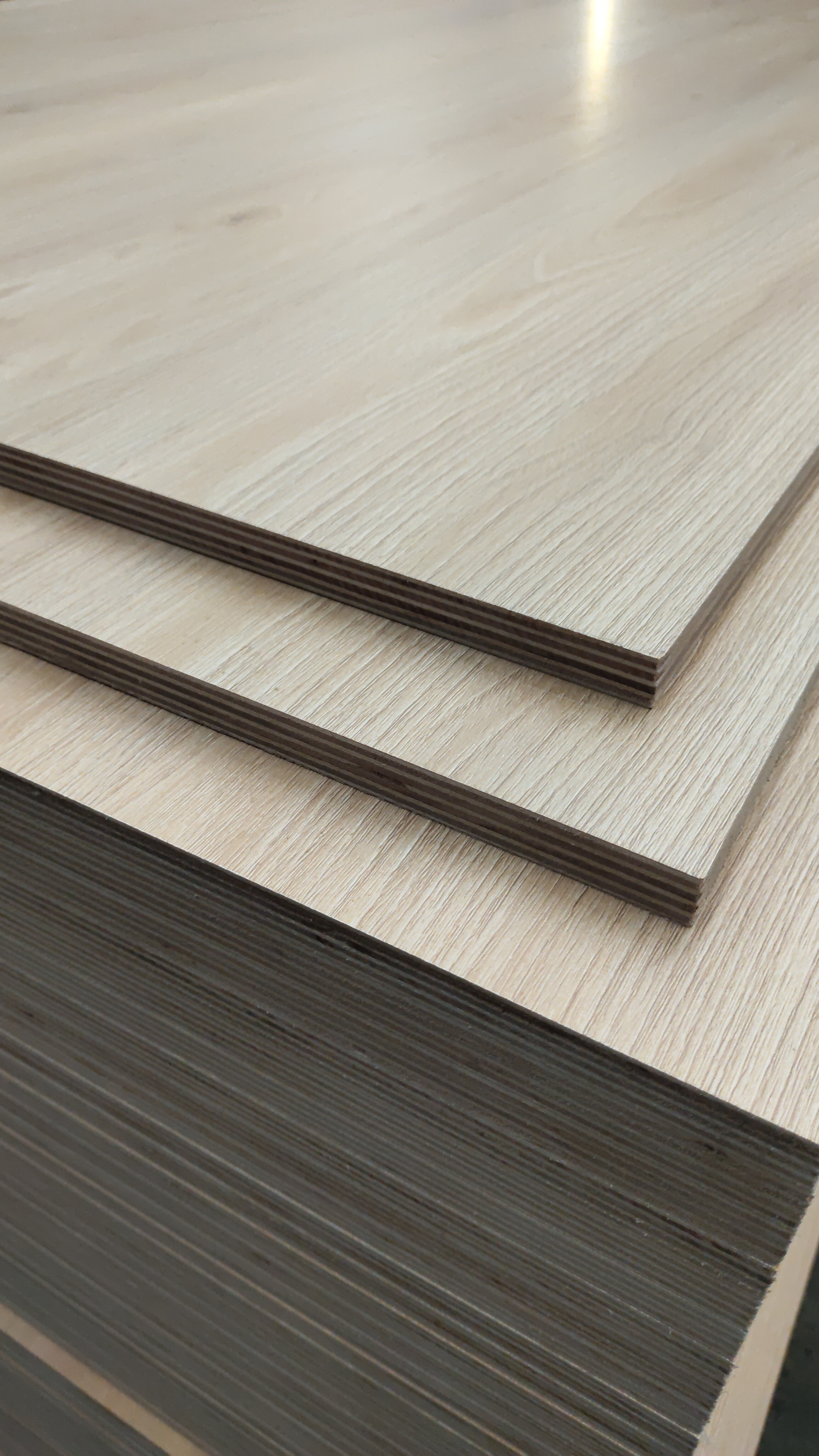 全桉木芯实木多层板18厘!