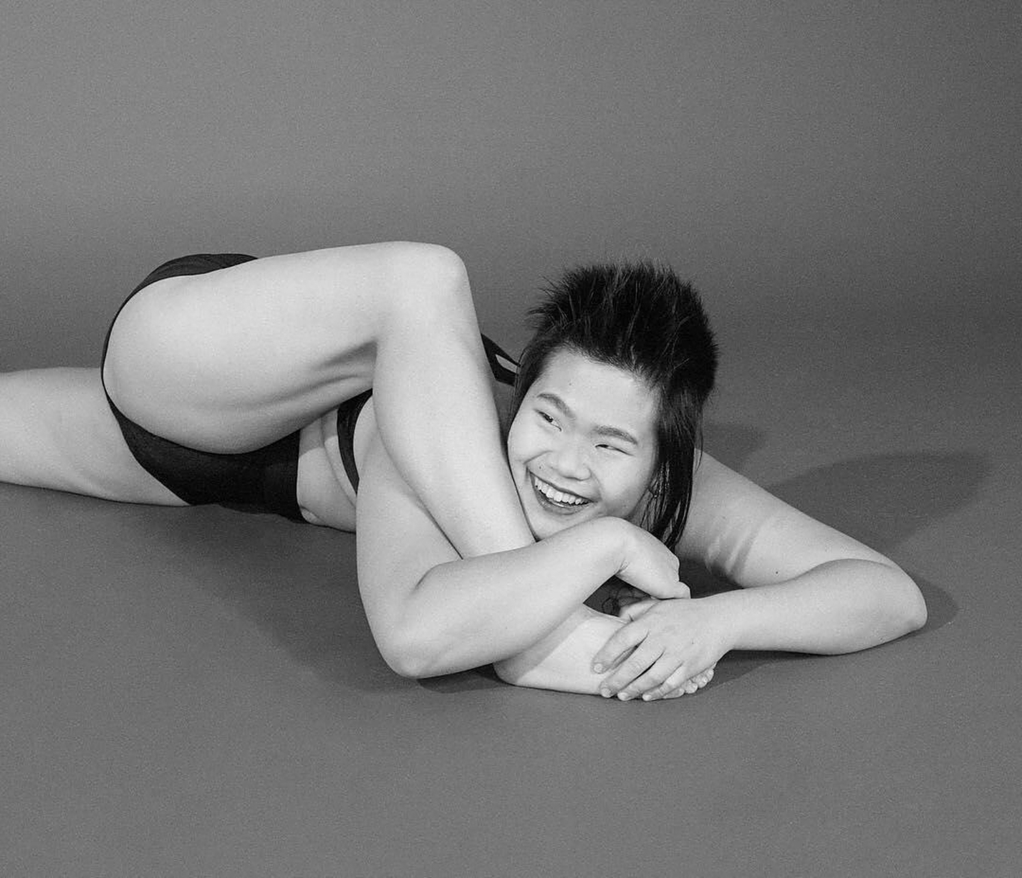 老毕女儿毕凌这个发型简直就是李逵本逵啊